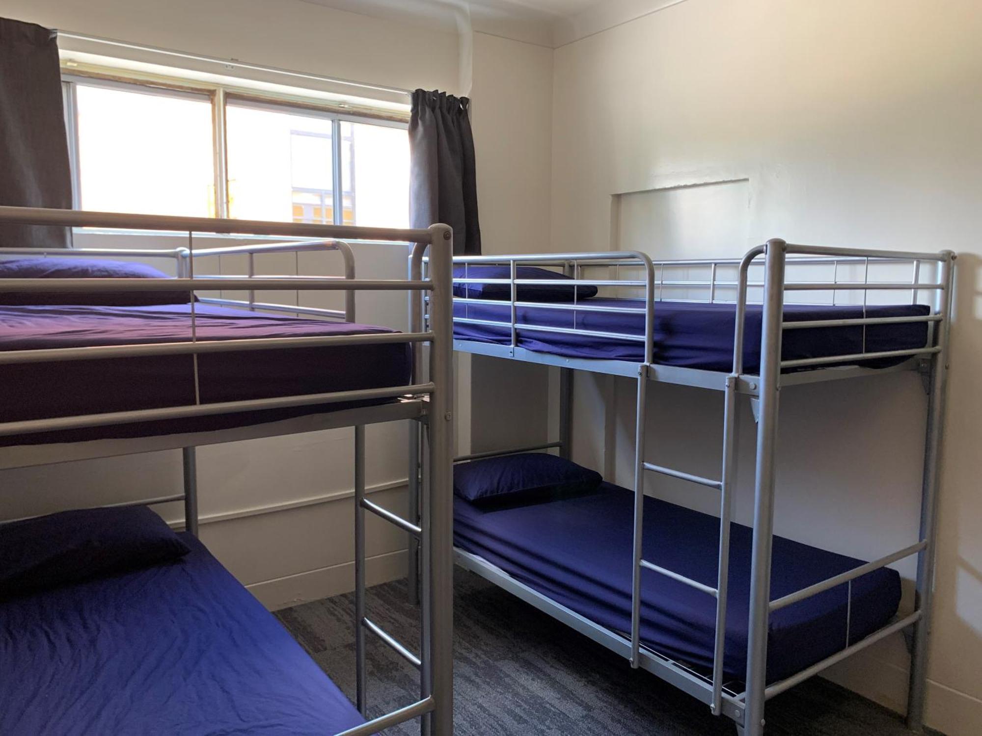הוסטל בריסביין Habitat Backpackers מראה חיצוני תמונה